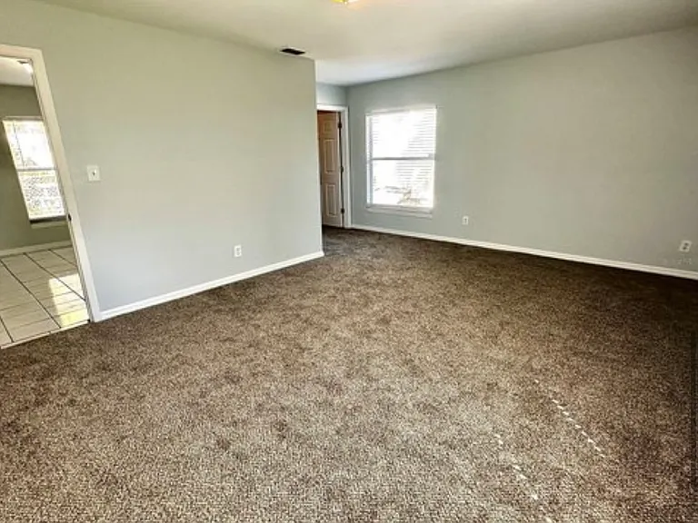 2630 E 38th Ave — Photo 10