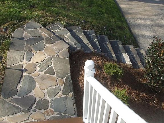 3rd image of 128 Trickum Hills Dr