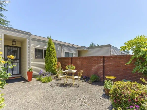 16670 SW Monaco Ln, King City, OR 97224