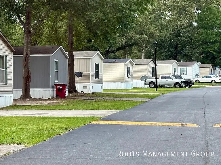 2621 Jeffersonville Rd #42 — Photo 17