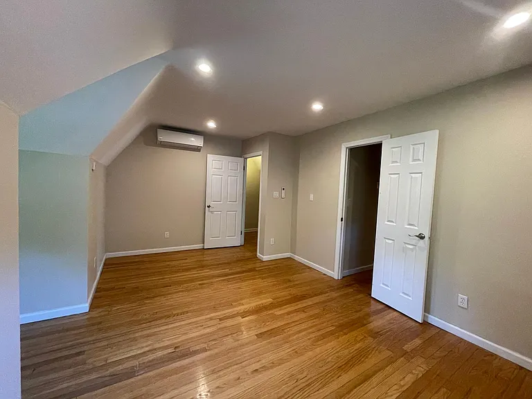 43-10 Orient Ave #2 — Photo 20