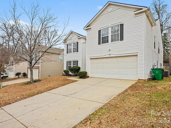 5119 Tomsie Efird Ln, Charlotte, NC 28269