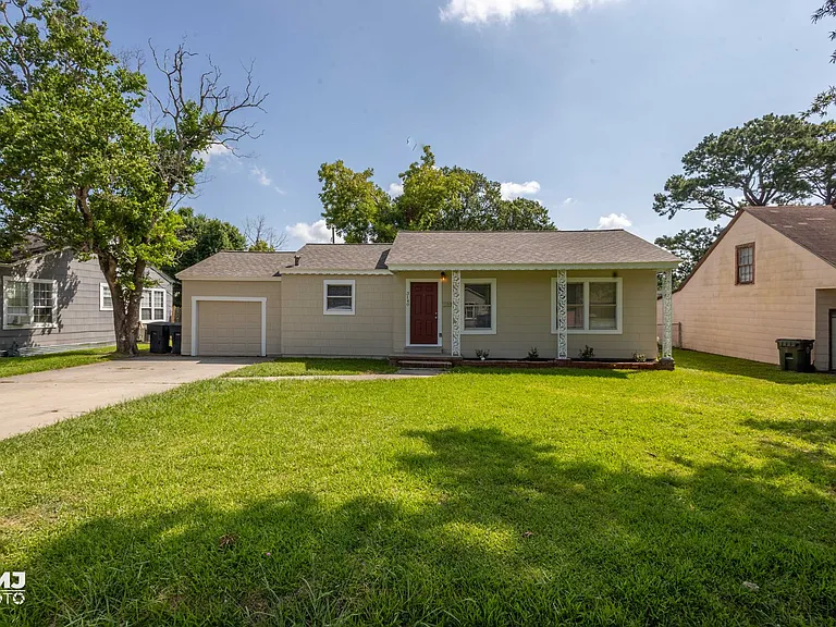 3140 Boyd Ave — Photo 3