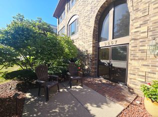 3667 Grand Ave APT 8, Des Moines, IA 50312