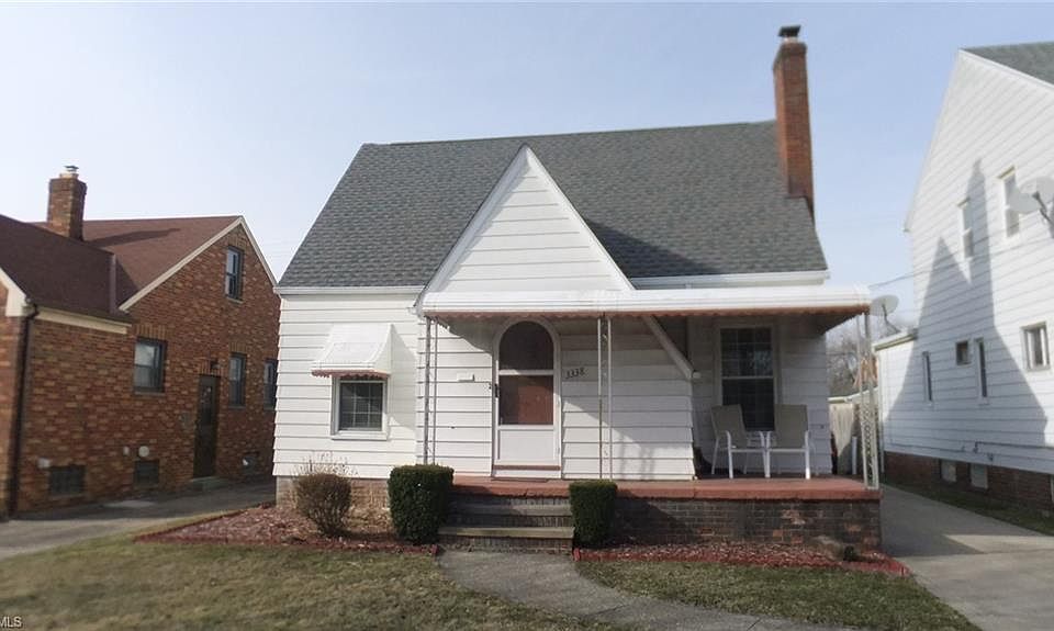 1st image of 3338 Silverdale Ave