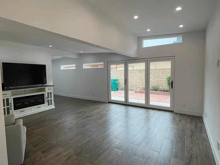 4811 Appleton St — Photo 27