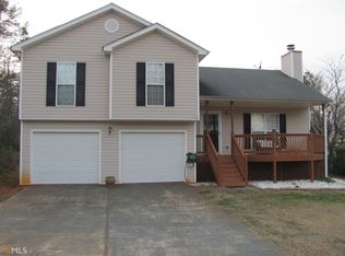 1112 Ravenwood Dr, Bethlehem, GA 30620