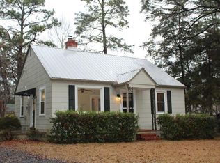 860 N Ridge St, Southern Pines, NC 28387