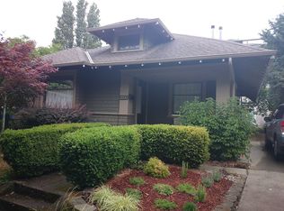 2650 42nd Ave SW, Seattle, WA 98116