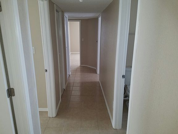 5th image of 11430 Anaheim Ln