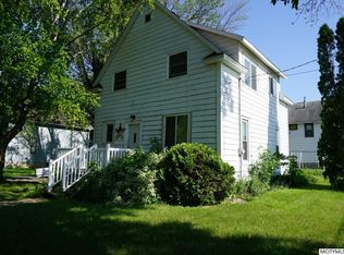 203 8th St SE, Mason City, IA 50401