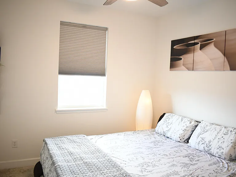 285 Silver Rock Trl — Photo 29