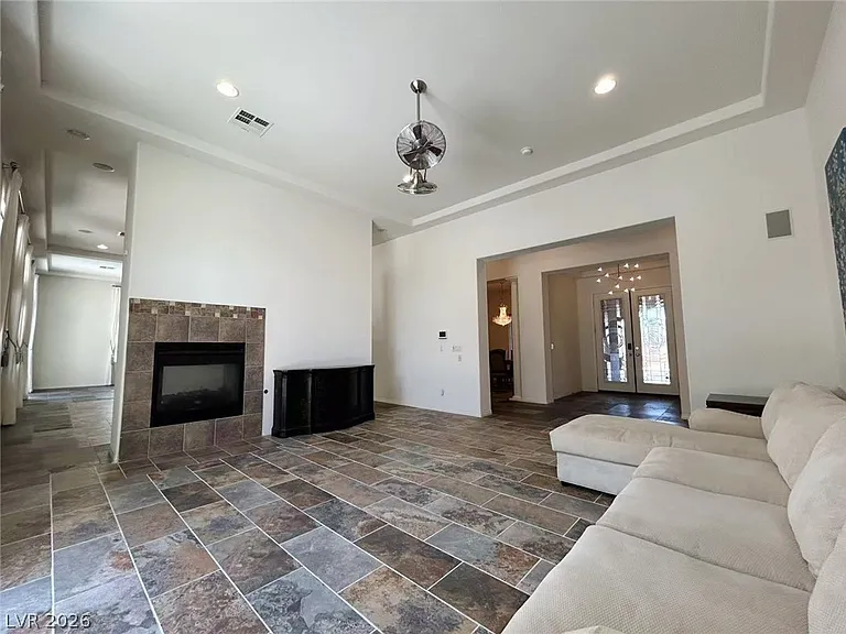 7109 Via Campanile Ave — Photo 5