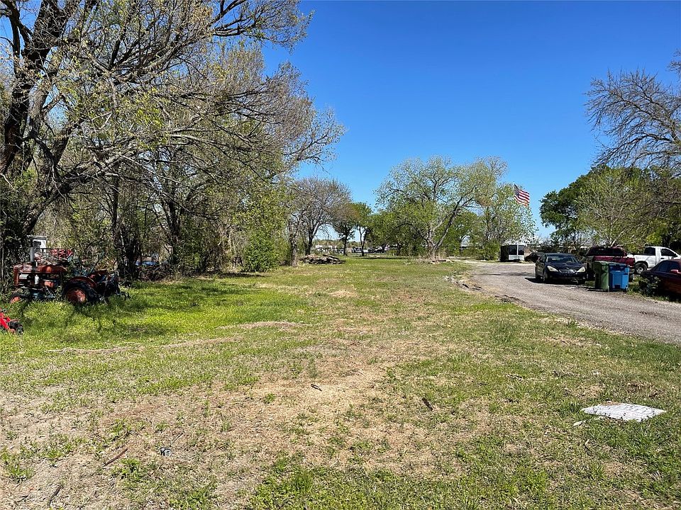 1st image of 1530 S State Highway 121