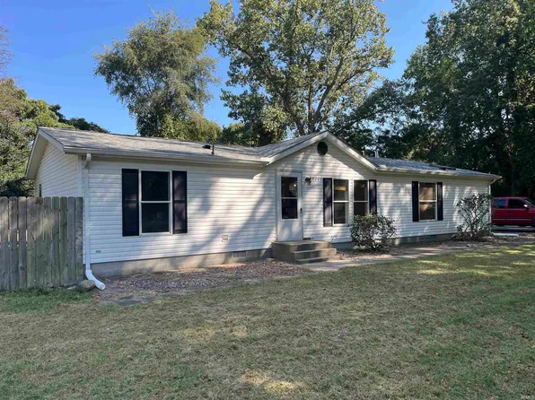 55208 Orange Rd, South Bend, IN 46628