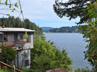 71645 Butterfly Dr, Lakeside, OR 97449