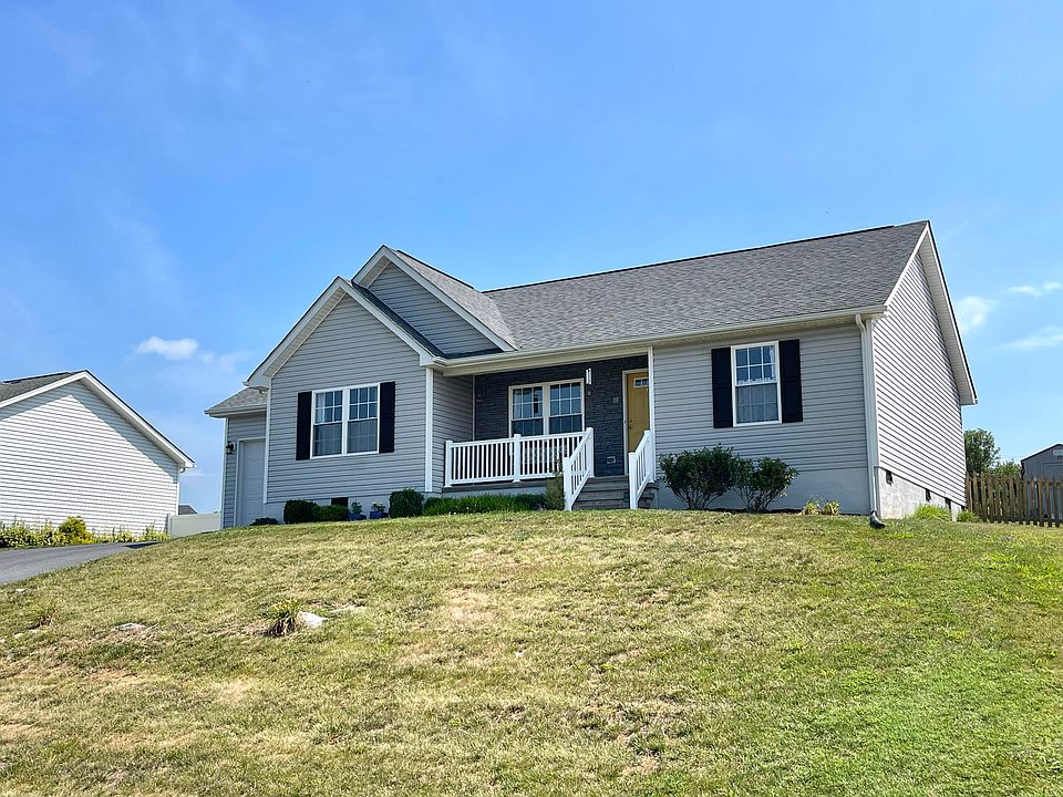 1st image of 88 Thoroughbred Cir