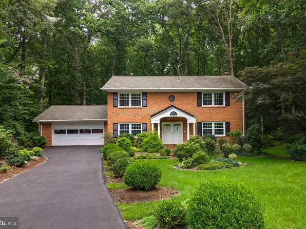 2503 Fowlers Ln, Reston, VA 20191