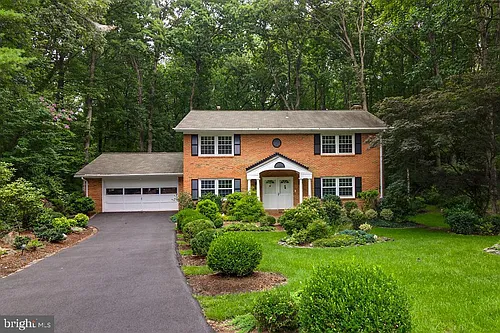 2503 Fowlers Ln Photo 1