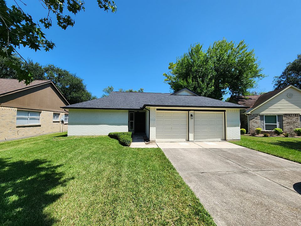 1st image of 308 Foxtail Ct