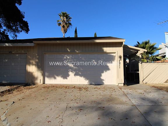 2nd image of 7211 Willowwest Ct