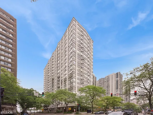 5757 N Sheridan Rd APT 20J, Chicago, IL 60660