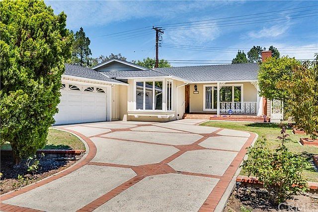 1st image of 27773 Hawthorne Blvd