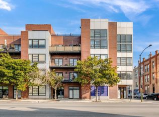 808 N Greenview Ave APT 3F, Chicago, IL 60642