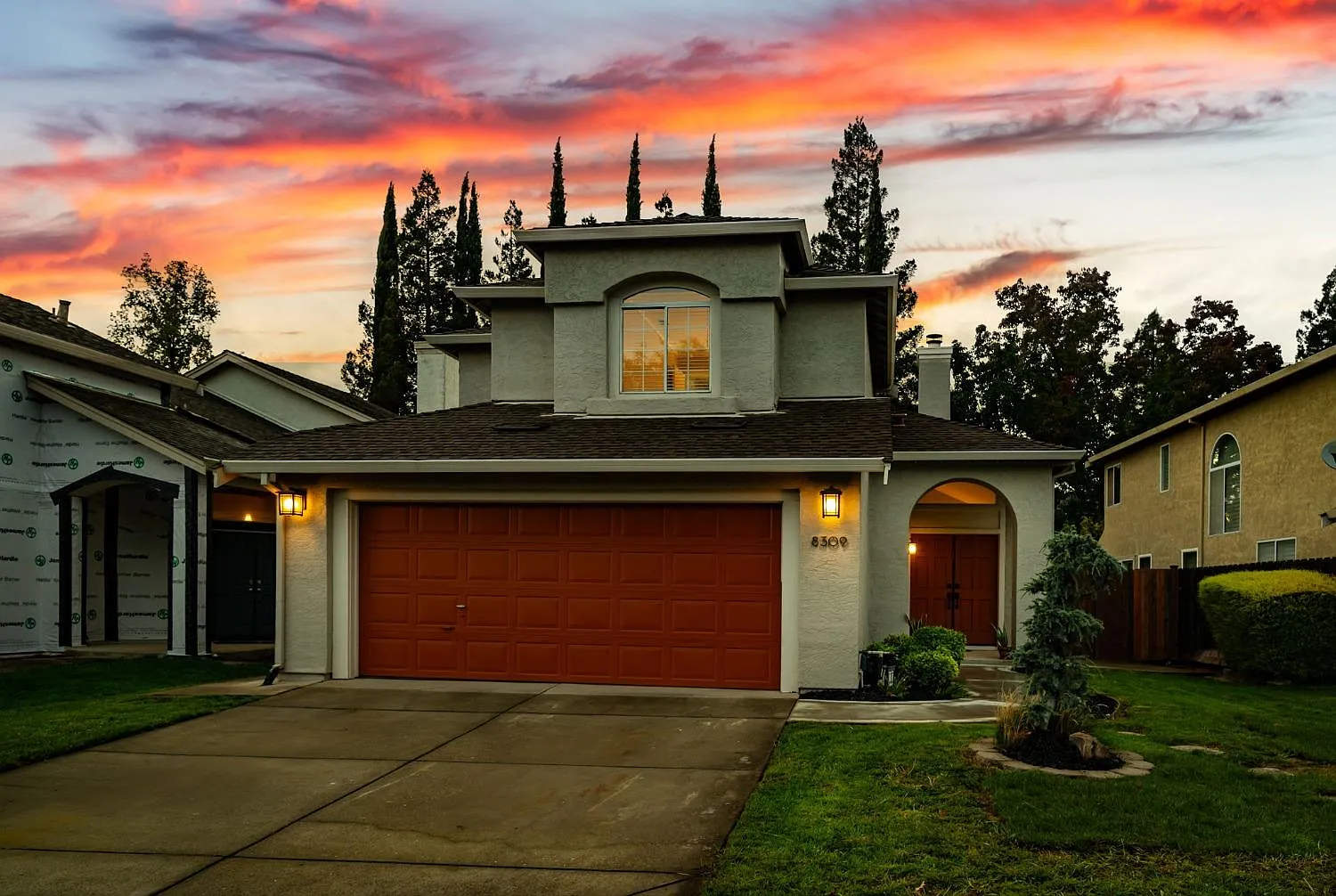 8309 Falcon View Dr photo 1