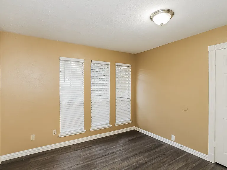 23331 Bayleaf Dr — Photo 20