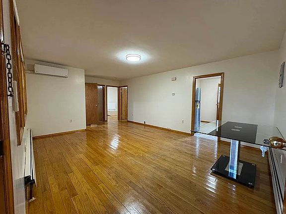 2nd image of 546 67th St Floor 1