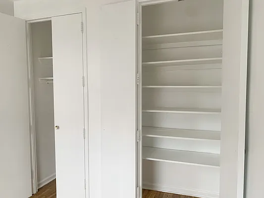 Rented by Owner | media 6