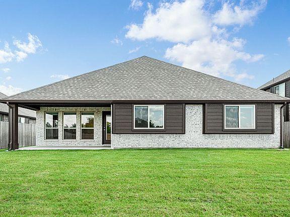 4th image of 3605 Monticello Way