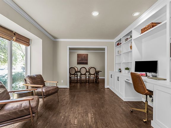 4th image of 14829 Knollview Dr