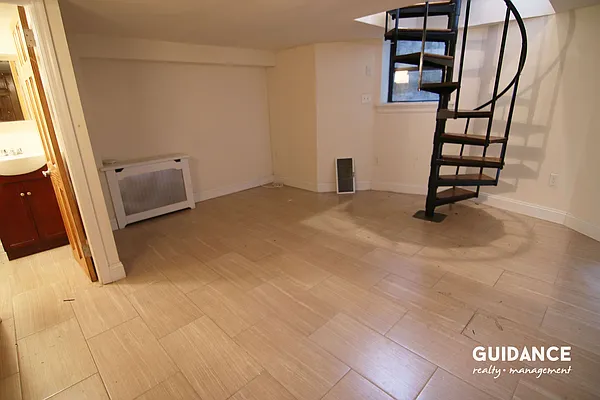 Rented by Guidance Realty Corp. | media 16