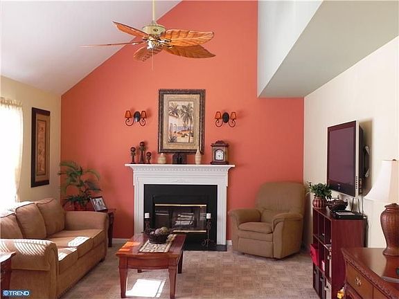 4th image of 114 Sebastian Dr