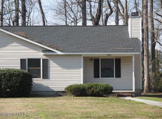 1822 Countrywood Blvd, Jacksonville, NC 28540
