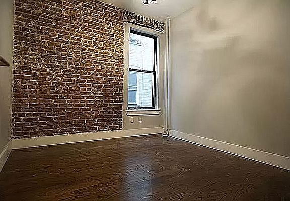 3rd image of 403 Macon St APT 13A