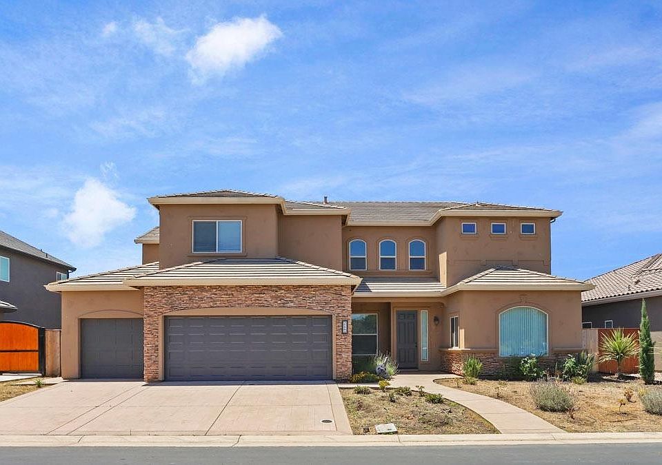1st image of 10881 Saint Moritz Cir