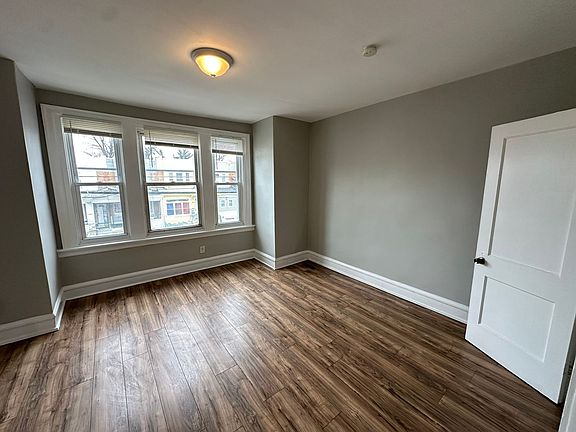 3rd image of 440 W Fisher Ave