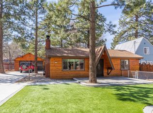 542 Kern Ave, Sugarloaf, CA 92386