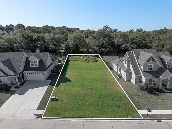 2nd image of 208 Village Way