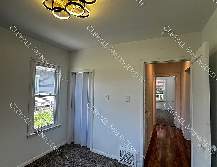 2310 Thom St — Photo 7