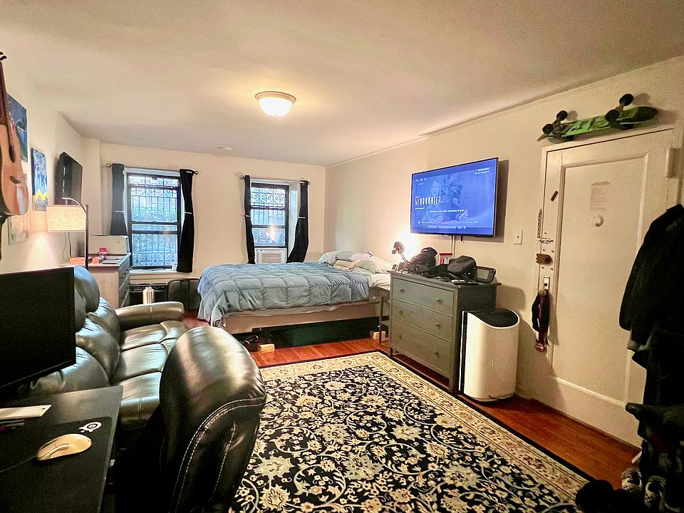 1st image of 140 W 92nd St APT 1a