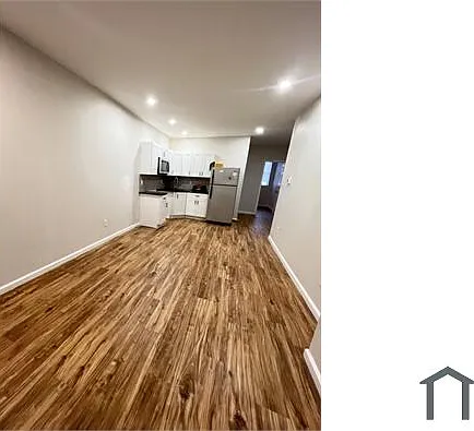 4327 Reno St #1 — Photo 8