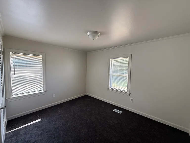 158 Contentnea Dr #A/B — Photo 7