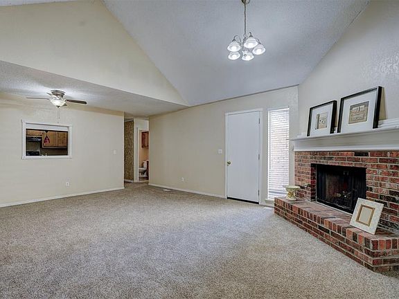 2nd image of 309 Abilene Ave