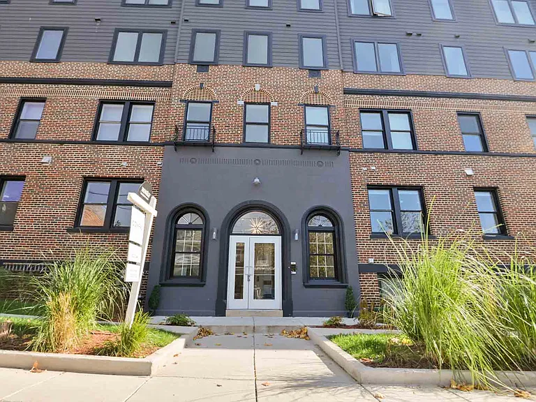 839 Kennedy St NW #108 — Photo 12