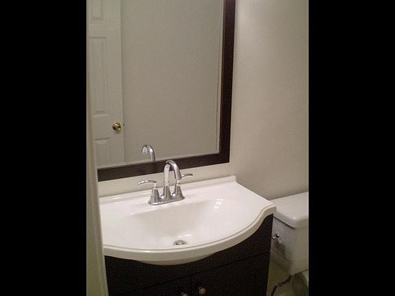 3rd image of 6028 Old Landing Way #22