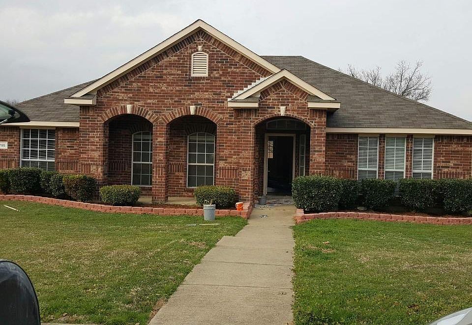 1st image of 705 Havencrest Dr